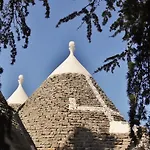 Holiday home Trulli And Nature *