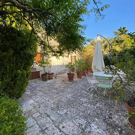 Dom wakacyjny Trulli And Nature *